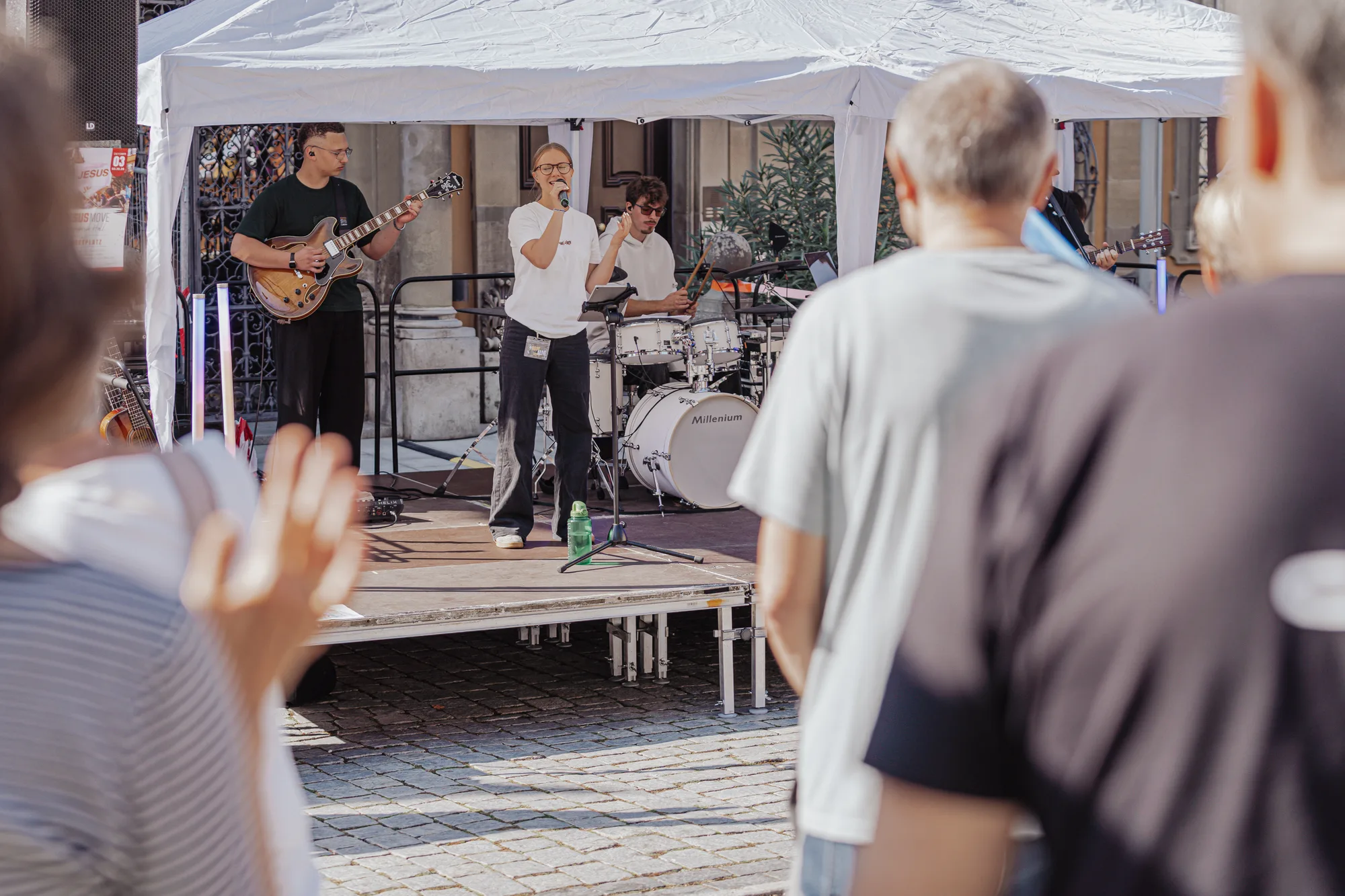 Königskinder auf der Bühne beim Jesus Move auf dem Marktplatz in Schwäbisch Hall, Foto 3